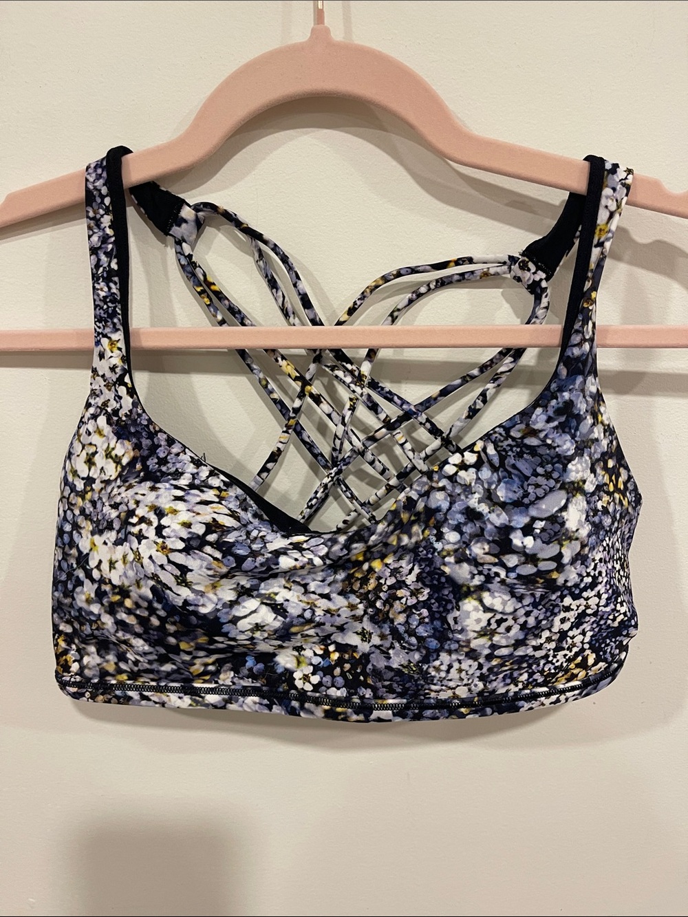 lululemon athletica Floral Strappy Back Sports Bra - Black/White/Yellow